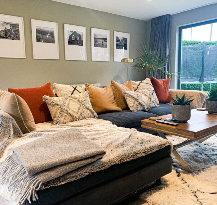 Comfy contemporary lounge in Hale Barns