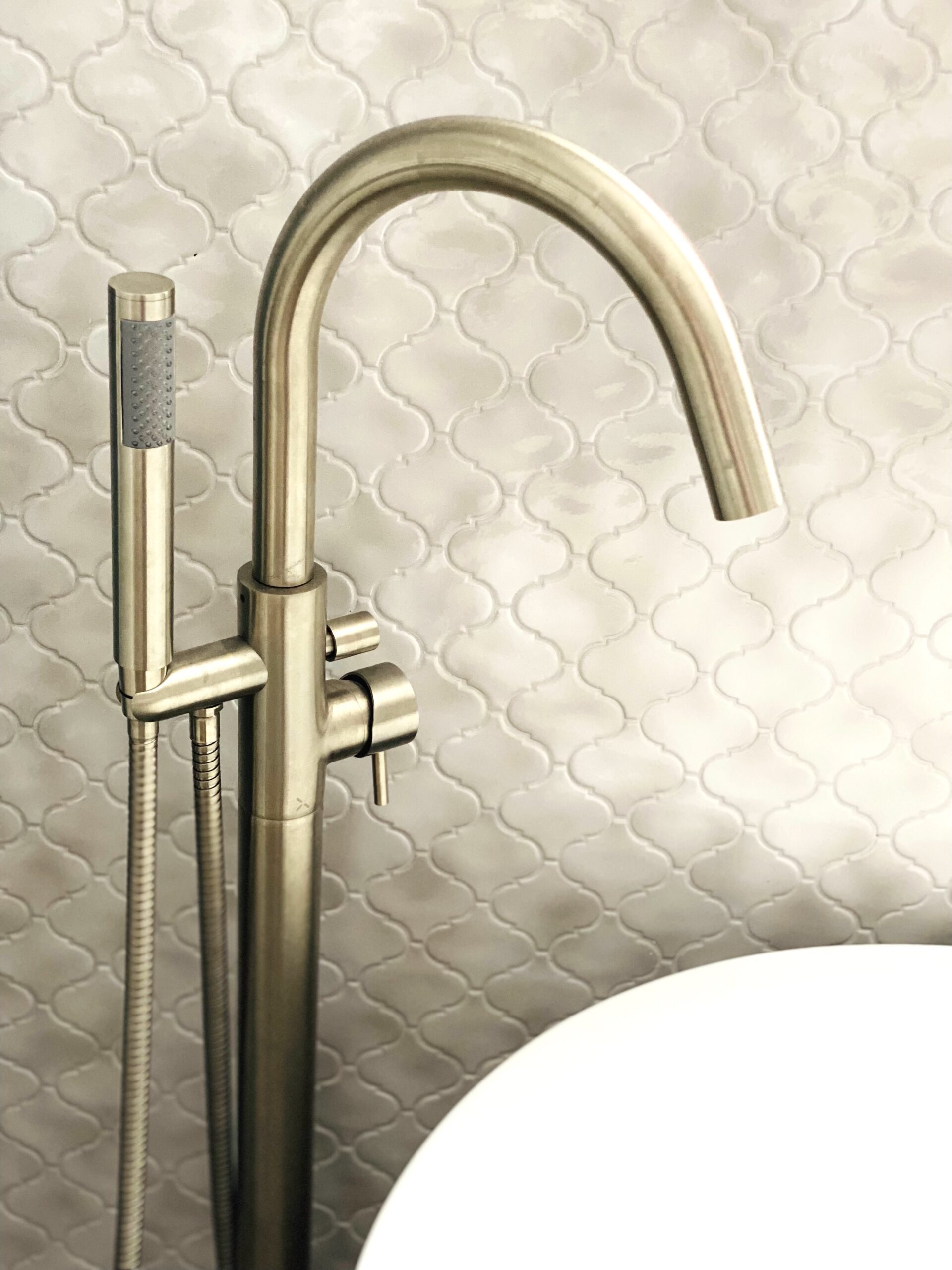 detailing choices on the taps chosen to complement the bathroom